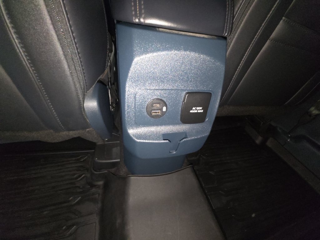 Used 2024 Ford Maverick Tremor w/ Tremor Off-Road Package AWD/4WD image 34