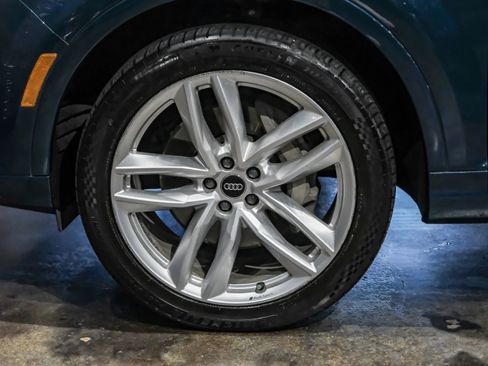 Used 2018 Audi Q7 3.0T Prestige w/ Prestige Package AWD/4WD image 49