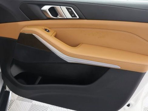 Used 2022 BMW X5 xDrive45e w/ Executive Package image 28