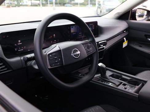 New 2026 Nissan Sentra SV image 14