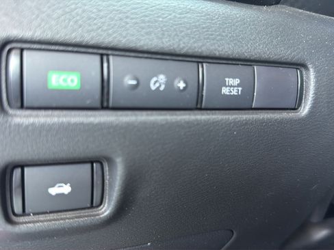 Certified 2023 Nissan Sentra SV w/ All-Weather Package FWD image 24