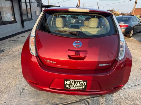 Used 2015 Nissan Leaf SV w/ LED & Quick Charge Package image 6