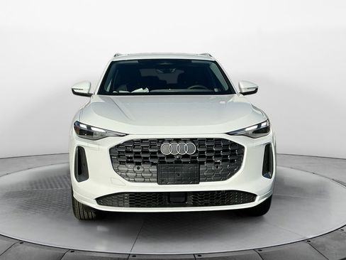 New 2025 Audi Q5 Premium image 2