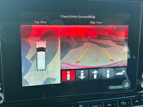 New 2025 Jeep Wagoneer L Series II w/ Convenience Group I AWD/4WD image 17