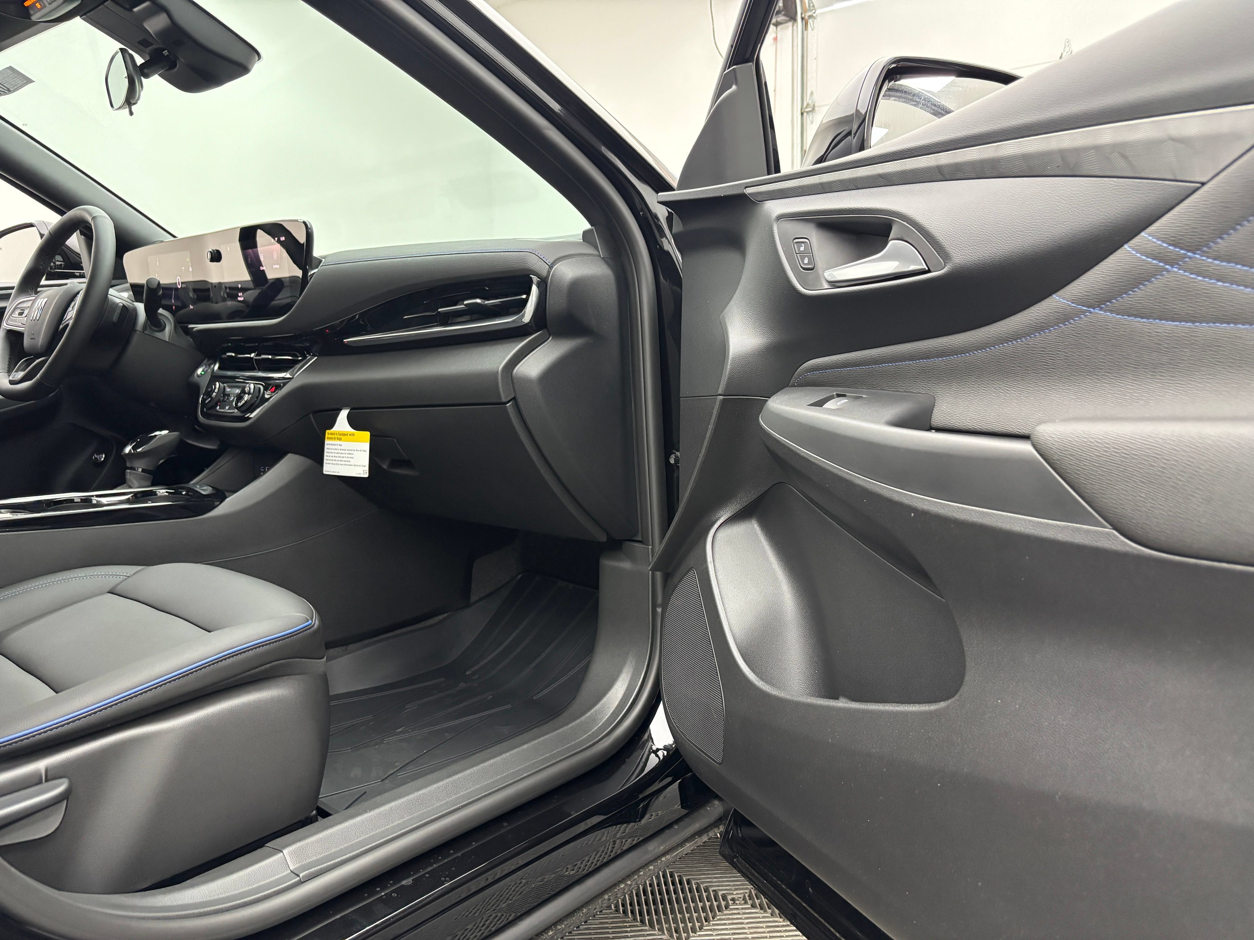 New 2026 Buick Envista Sport Touring w/ Convenience I Package FWD image 30