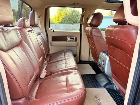 Used 2013 Ford F150 King Ranch w/ King Ranch Luxury Pkg image 18