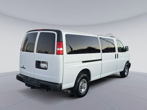 Used 2024 Chevrolet Express 3500 LS image 7