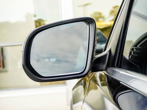 Used 2020 Mercedes-Benz GLE 350 image 44