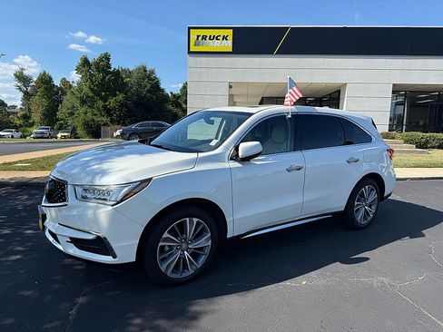 Used 2018 Acura MDX w/ Technology Package FWD image 2