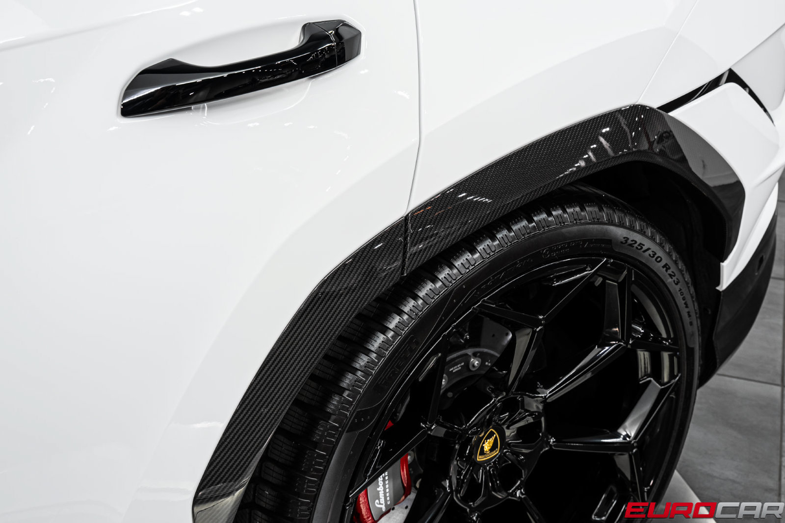Used 2023 Lamborghini Urus Performante AWD/4WD image 20