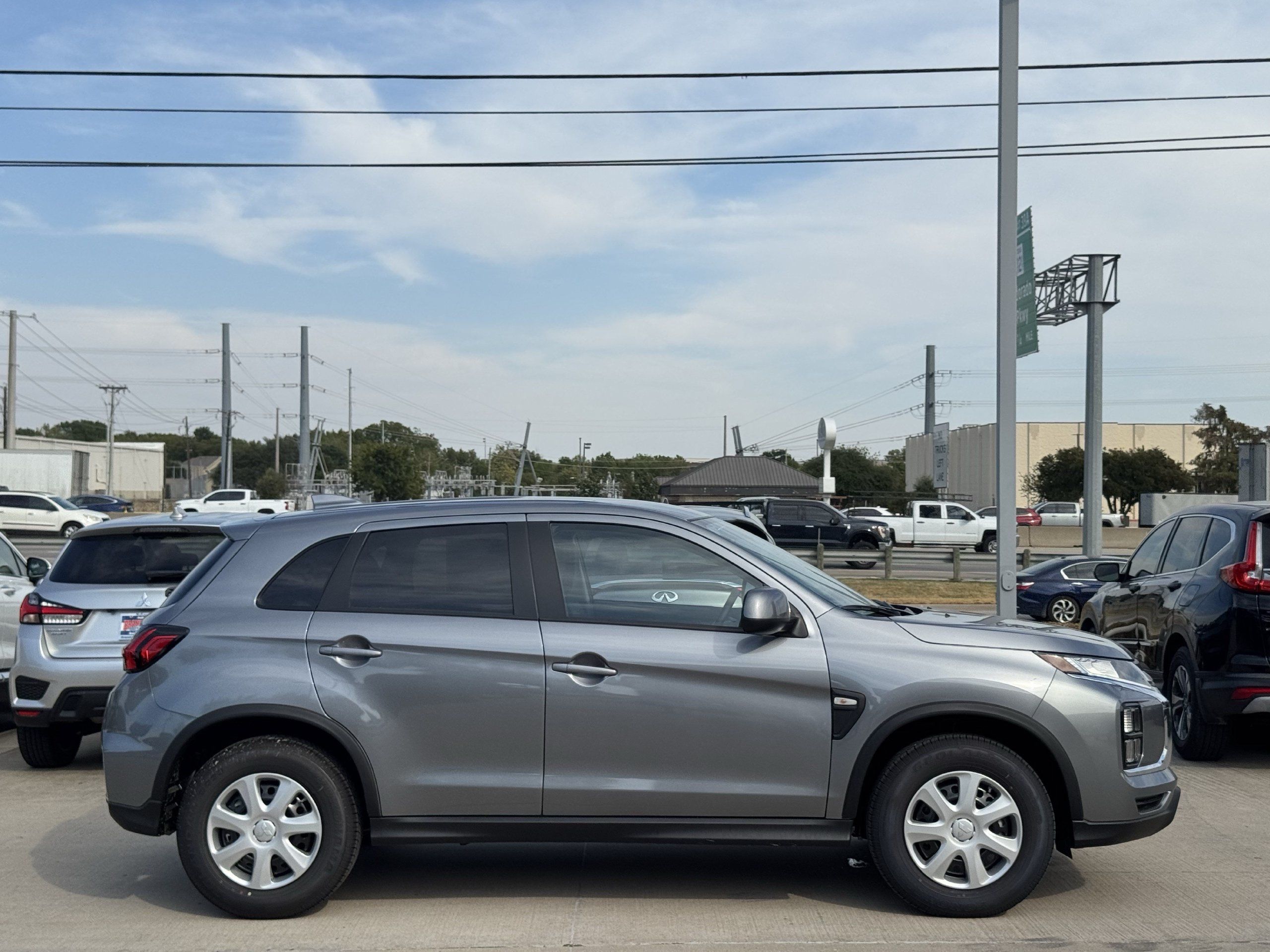 New 2027 Mitsubishi Outlander Sport FWD image 3