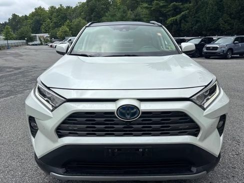 Used 2020 Toyota RAV4 Limited AWD/4WD image 13
