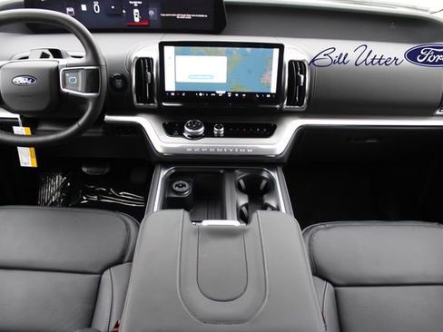New 2026 Ford Expedition Max Platinum w/ Driver's Package image 12