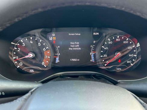 Used 2023 Jeep Compass Limited AWD/4WD image 19