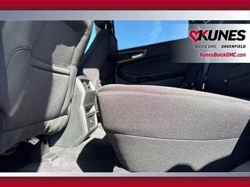 Used 2024 Ford Edge SEL image 40