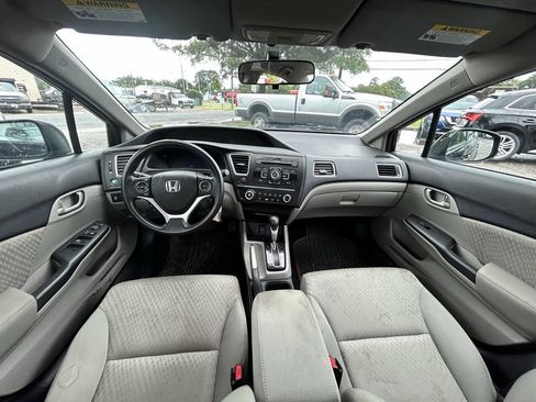 Used 2014 Honda Civic LX image 9