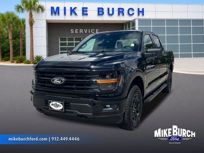 New 2026 Ford F150 XLT w/ XLT Black Appearance Package