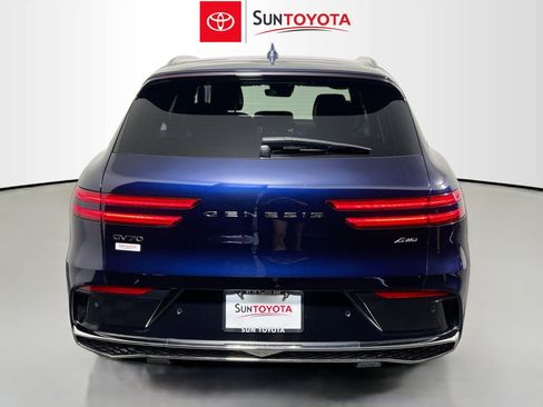 Used 2026 Genesis GV70 2.5T AWD/4WD image 5