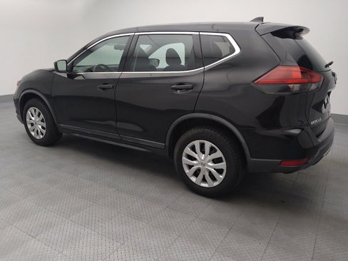Used 2018 Nissan Rogue S AWD/4WD image 3