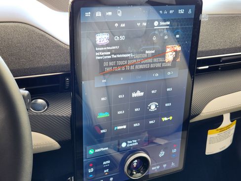 New 2026 Ford Mustang Mach-E Premium image 21