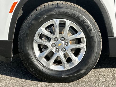 Certified 2023 Chevrolet Traverse LS w/ LPO, Cargo Package image 37