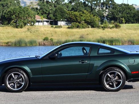Used 2009 Ford Mustang GT Premium RWD image 21