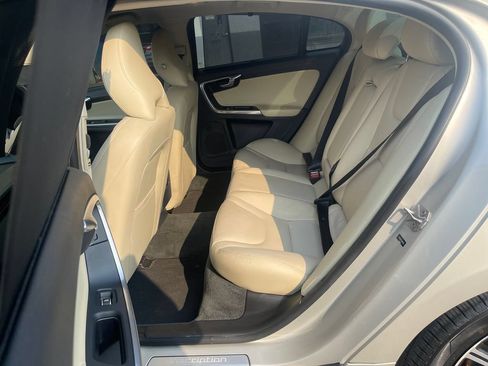 Used 2018 Volvo S60 T5 Inscription AWD/4WD image 17