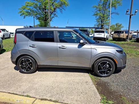 Certified 2025 Kia Soul EX FWD image 7