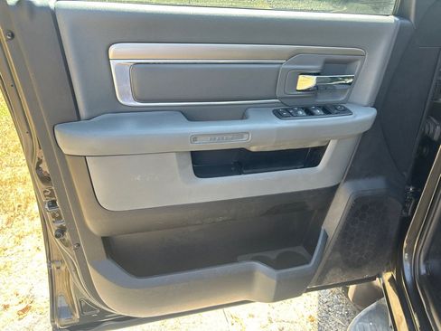 Used 2014 RAM 2500 Big Horn RWD image 7