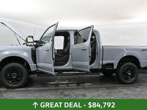 Used 2026 Ford F250 Lariat w/ Black Appearance Package AWD/4WD image 65