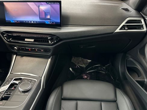 Used 2025 BMW 430i Coupe w/ Convenience Package image 28