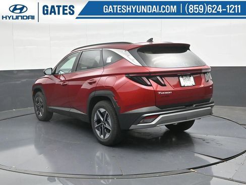 New 2025 Hyundai Tucson SEL image 8