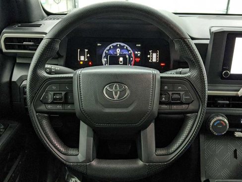 Used 2025 Toyota Tacoma SR image 15