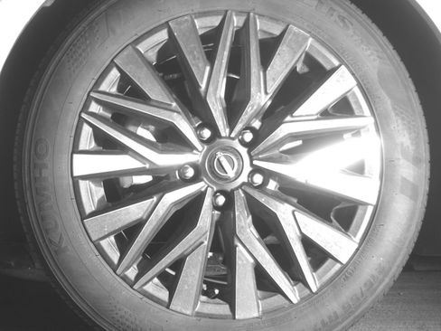 Used 2025 Nissan Altima 2.5 SV FWD image 12