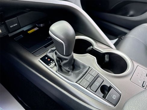 Used 2024 Toyota Camry XLE w/ Cold Weather Package image 20