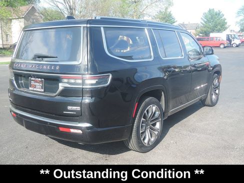 Used 2023 Jeep Grand Wagoneer Series III AWD/4WD image 11