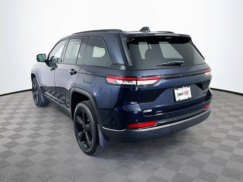 Certified 2024 Jeep Grand Cherokee Limited w/ Luxury Tech Group II AWD/4WD image 8