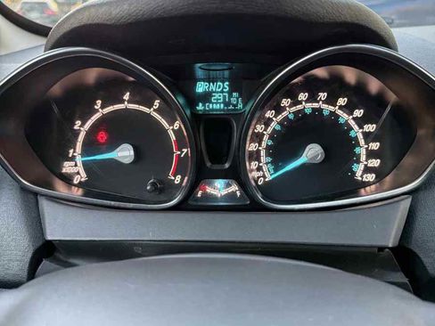 Used 2017 Ford Fiesta SE image 23