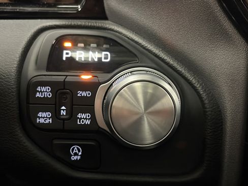 Used 2025 RAM 1500 Laramie w/ Night Edition AWD/4WD image 20