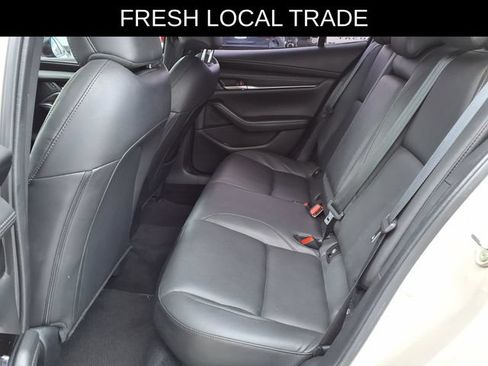 Used 2024 MAZDA MAZDA3 s FWD image 18