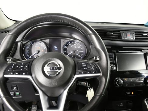 Used 2019 Nissan Rogue S w/ Special Edition Package image 16