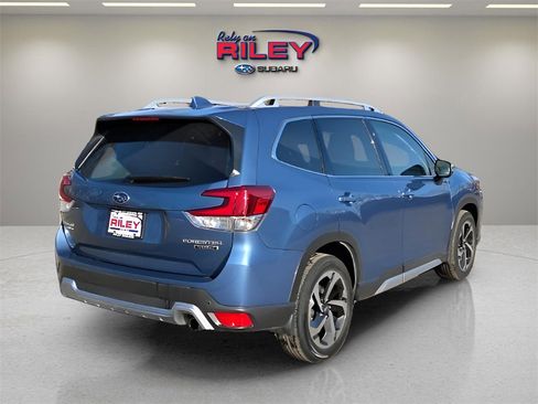 Certified 2022 Subaru Forester Touring image 5