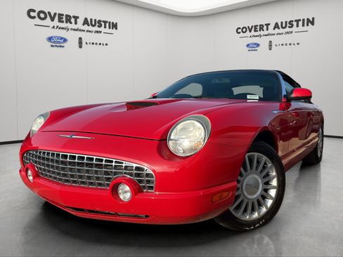 Used 2005 Ford Thunderbird image 1