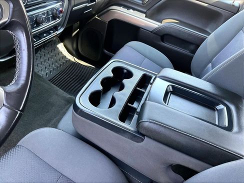 Used 2018 Chevrolet Silverado 1500 LT w/ All Star Edition image 20