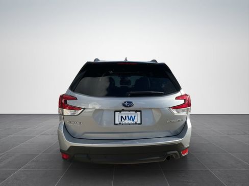 Used 2020 Subaru Forester Limited w/ Popular Package #3 image 5