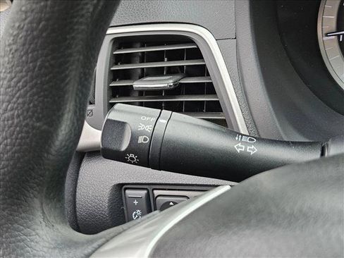 Used 2013 Nissan Sentra SV FWD image 19