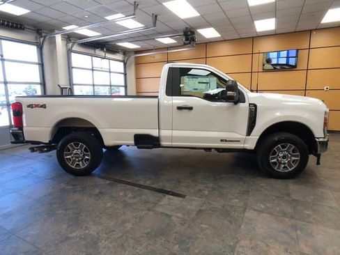 New 2025 Ford F250 XLT w/ 360-Degree Camera Package image 8