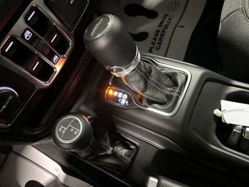 New 2026 Jeep Gladiator Sport image 17