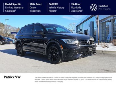 Certified 2022 Volkswagen Tiguan SE R-Line