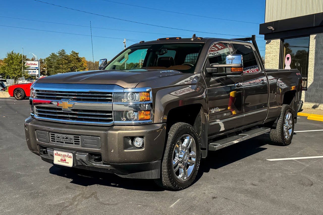 Used 2015 Chevrolet Silverado 2500 High Country w/ Duramax Plus Package AWD/4WD image 8
